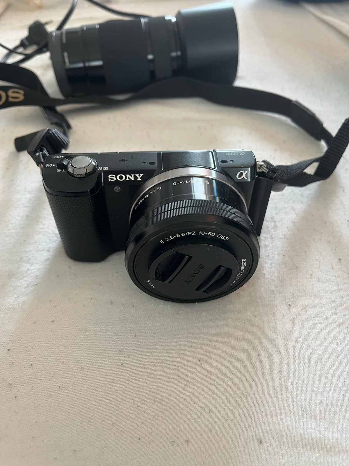Sony Alpha A5000 Mirrorless Camera met 2 lenzen, Audio, Tv en Foto, Fotocamera's Digitaal, Gebruikt, Compact, Ophalen of Verzenden