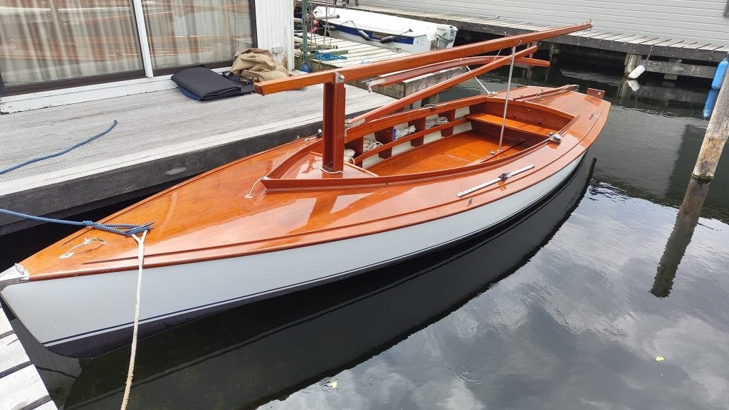 Valk polyester romp houten dek en binnenkant, Ophalen, Gebruikt, Polyester, 2 m
