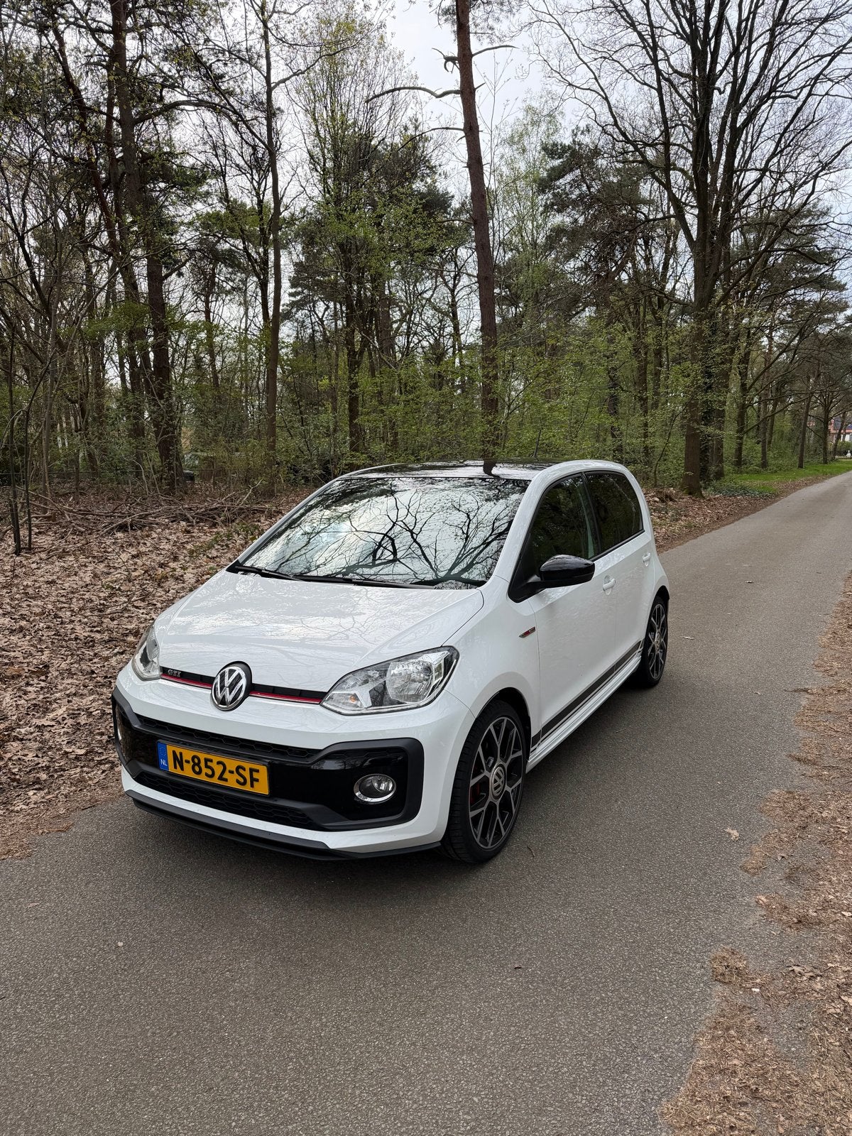Volkswagen up! 1.0 TSI 115PK 5D 2018 Wit, Voorwielaandrijving, 970 kg, 40 €/maand, Up!