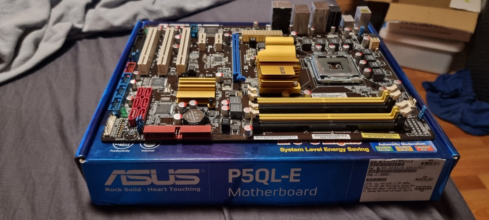 Asus P5QL-E, Computers en Software, Moederborden, Zo goed als nieuw, DDR2, ATX, Intel