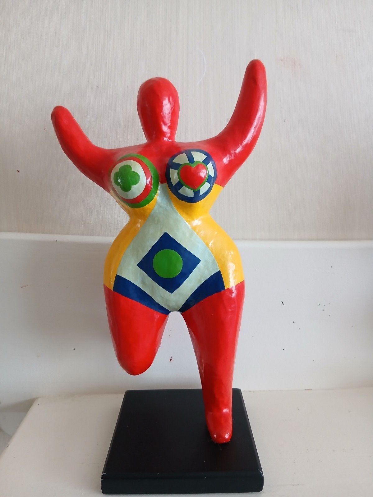 kleurrijk papier mache ? beeld vrouw in badpak, Ophalen of Verzenden, Gebruikt