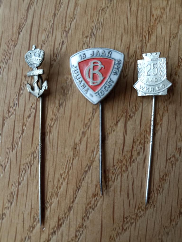 Diverse Speldjes en Pins - Verzameling, Verzamelen, Speldjes, Pins en Buttons, Ophalen of Verzenden, Gebruikt, Overige onderwerpen