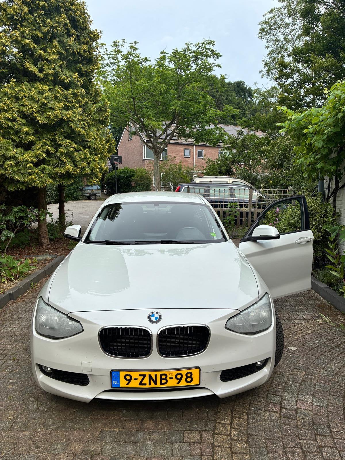 BMW 1-Serie 114I 75KW 5-DR 2015 Wit, Auto's, BMW, 1-Serie, Achterwielaandrijving, 4 cilinders, Wit