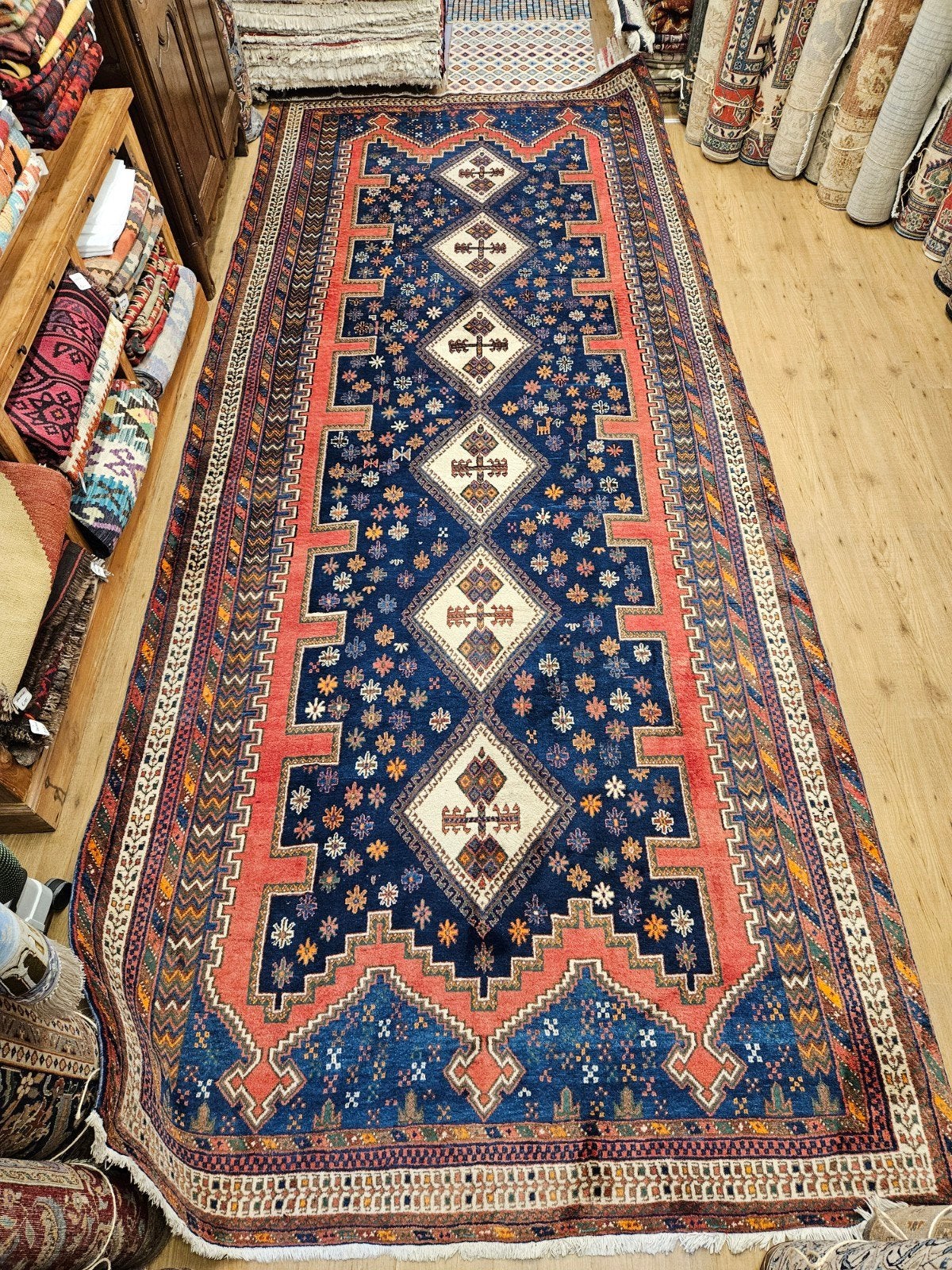Vintage handgeknoopt perzisch tapijt afshar 496x207, Info@SlatsAntiek.nl, Tweedehands, Perzisch, 200 cm of meer