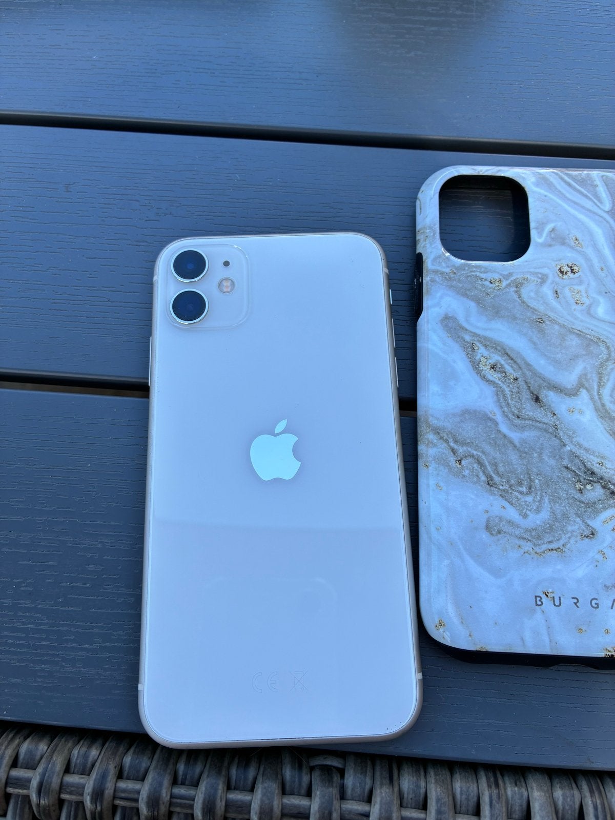 Apple iPhone 11 Wit met hoesjes, Ophalen, Wit, IPhone 11, Zo goed als nieuw