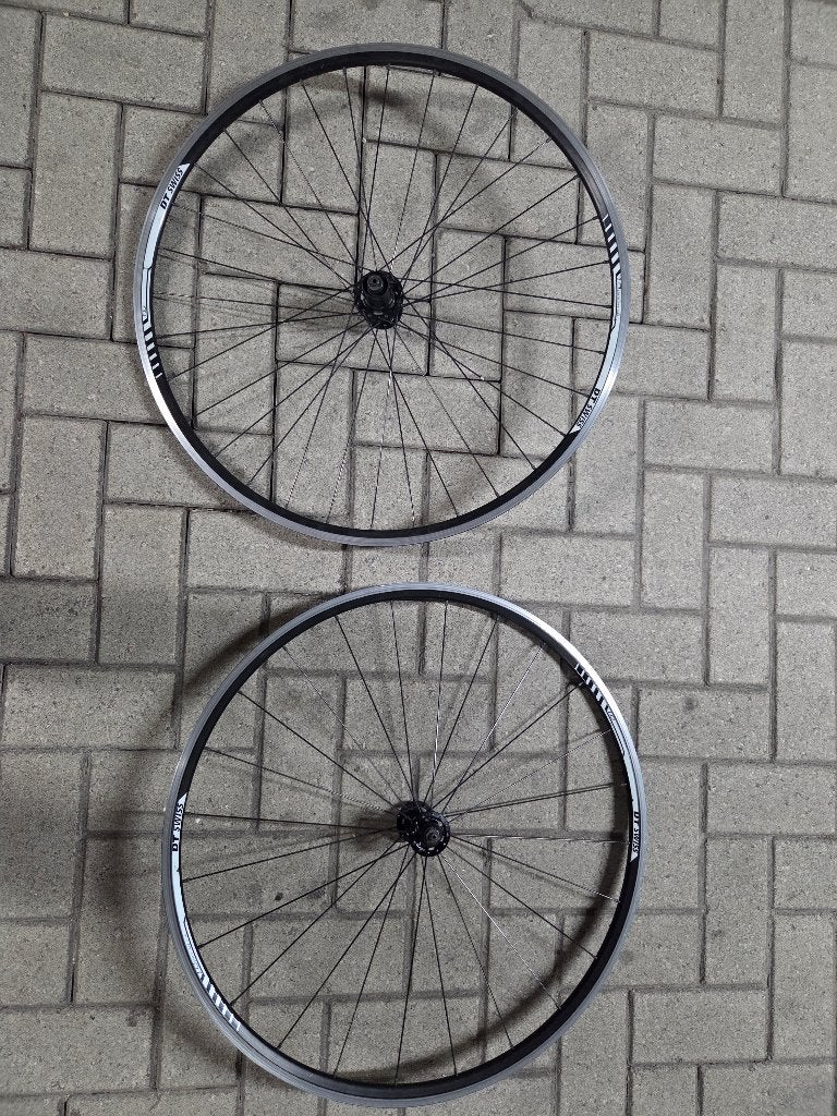 DT Swiss 1.0 ETRTO 622X 14 wielset, Fietsen en Brommers, Fietsonderdelen, Wiel, DT Swiss, Ophalen of Verzenden, Zo goed als nieuw