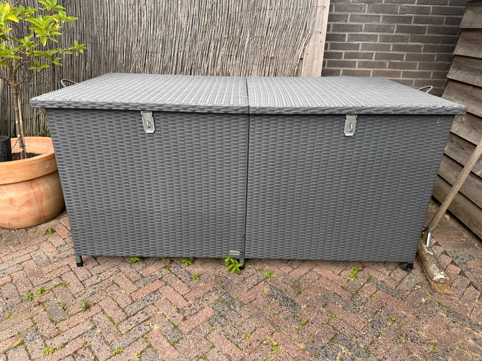 Grote grijze opbergbox van kunststof, Ophalen, Gebruikt, Kunststof, Overige typen