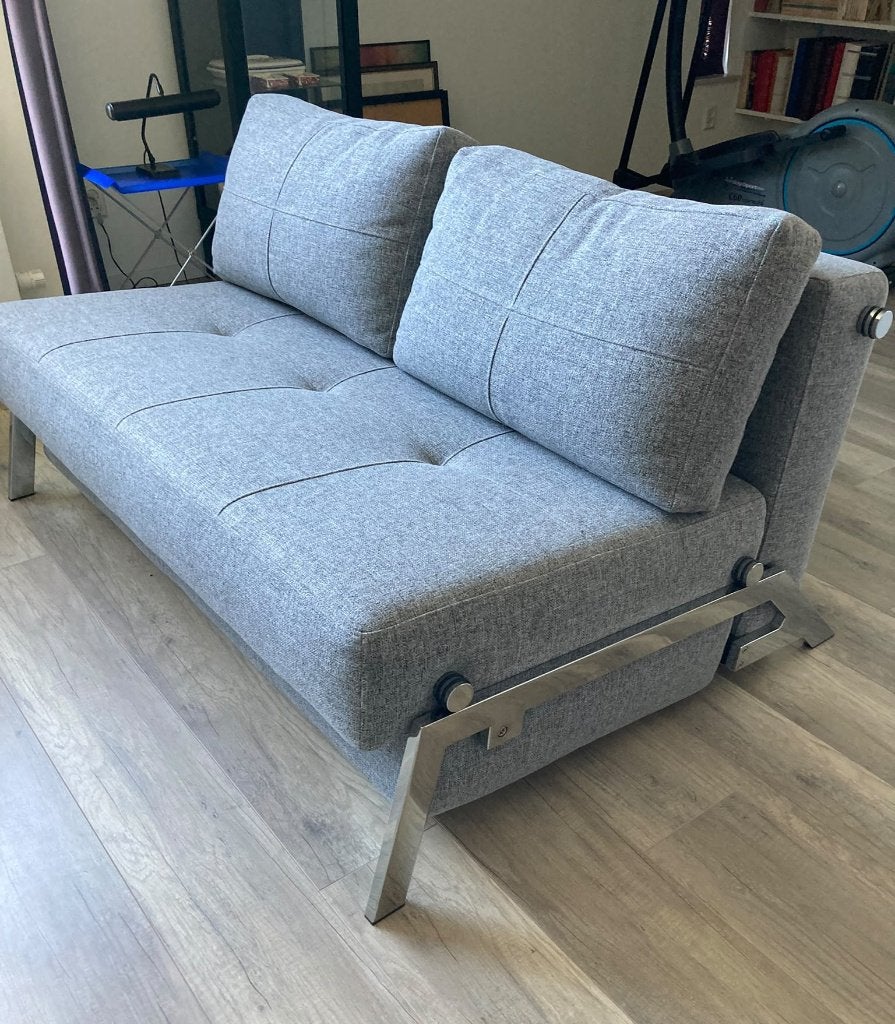 Living Cubed 2-persoons slaapbank, Huis en Inrichting, Slaapkamer | Slaapbanken, Ophalen, Tweepersoons, 140 cm, Zo goed als nieuw