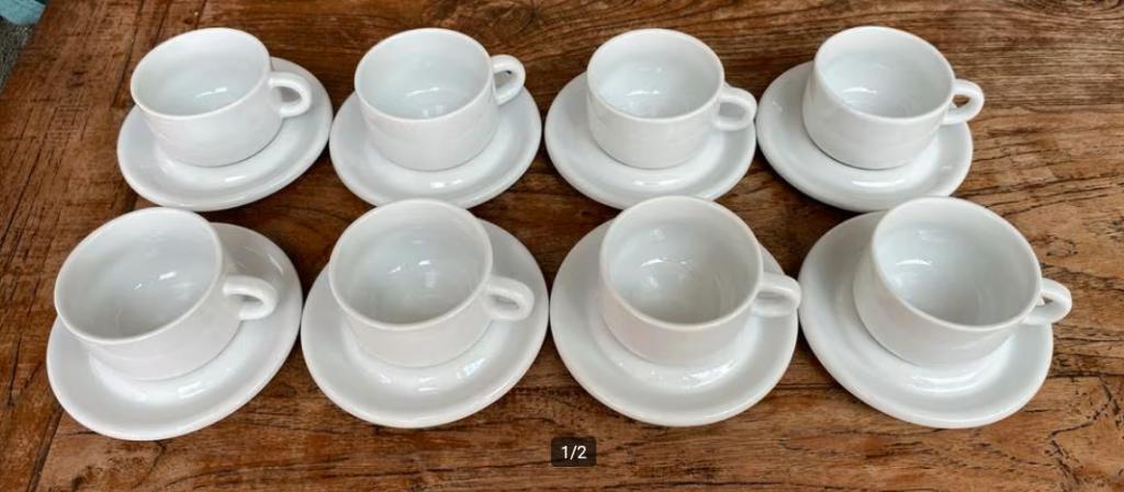 Ikea Rondo servies , kop en schotel, 8 stuks, Ophalen of Verzenden, Zo goed als nieuw, Effen, Kop(pen) en/of Schotel(s)