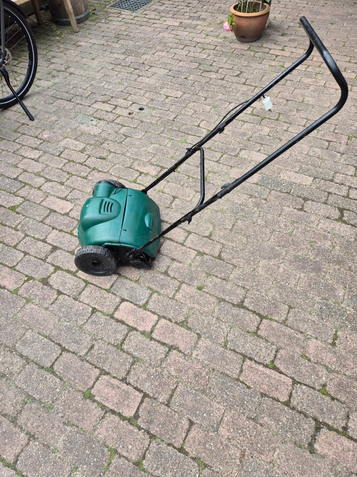 Elektrische verticuteerma - Werkt perfect, zonder schakelaar, Tuin en Terras, Grasmaaiers, Ophalen of Verzenden, Gebruikt