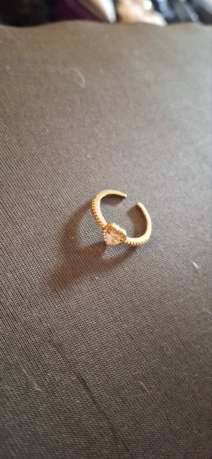 Verstelbare Gouden Ring met diamanten hartje, Ophalen of Verzenden, Zo goed als nieuw, 17 tot 18, Dame of Heer