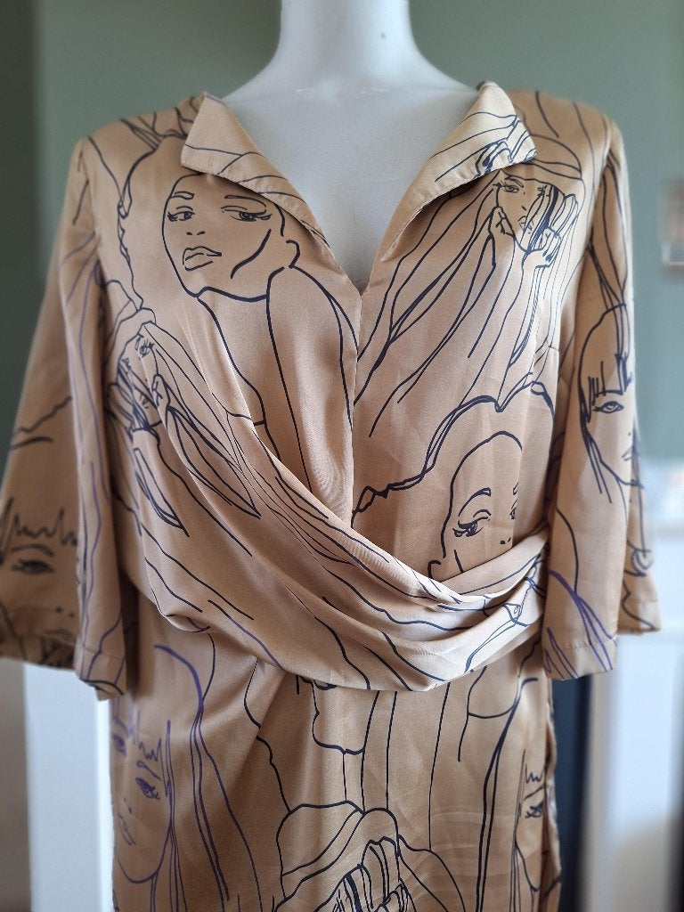Sandro Ferrone beige bruin gezicht jurk mt M, Maat 38/40 (M), Bruin, Verzenden, Sandro Ferrone