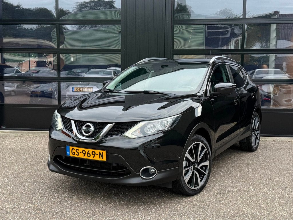 Nissan Qashqai 1.2 Tekna LED Navi Pano Camera Trekh., Auto's, Nissan, Voorwielaandrijving, Euro 5, Gebruikt, 4 cilinders