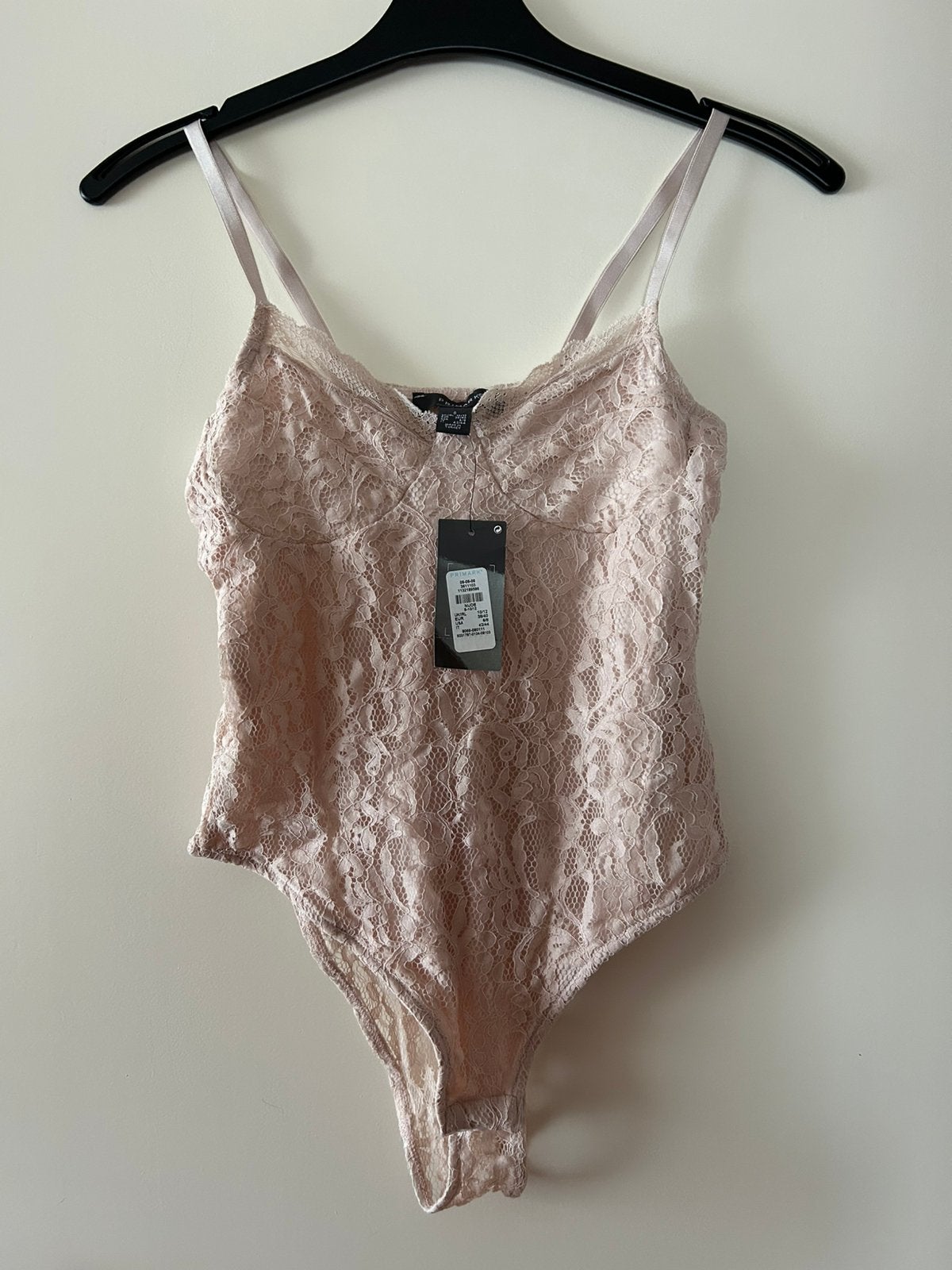 Roze kanten body van Primark, nieuw, Kleding | Dames, Ophalen of Verzenden, Roze, Body of Korset