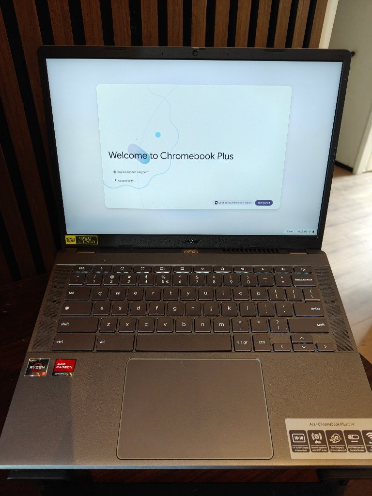 Acer Chromebook Plus 514, 14 inch, 4 GB of minder, Qwerty, Touchscreen
