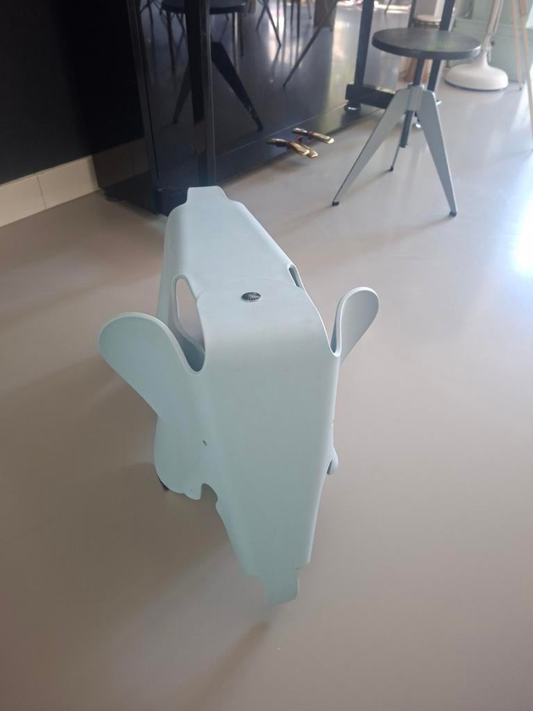 Eames Elephant stoel, lichtblauw, kinderstoel, Ophalen of Verzenden, Zo goed als nieuw, Jongen of Meisje