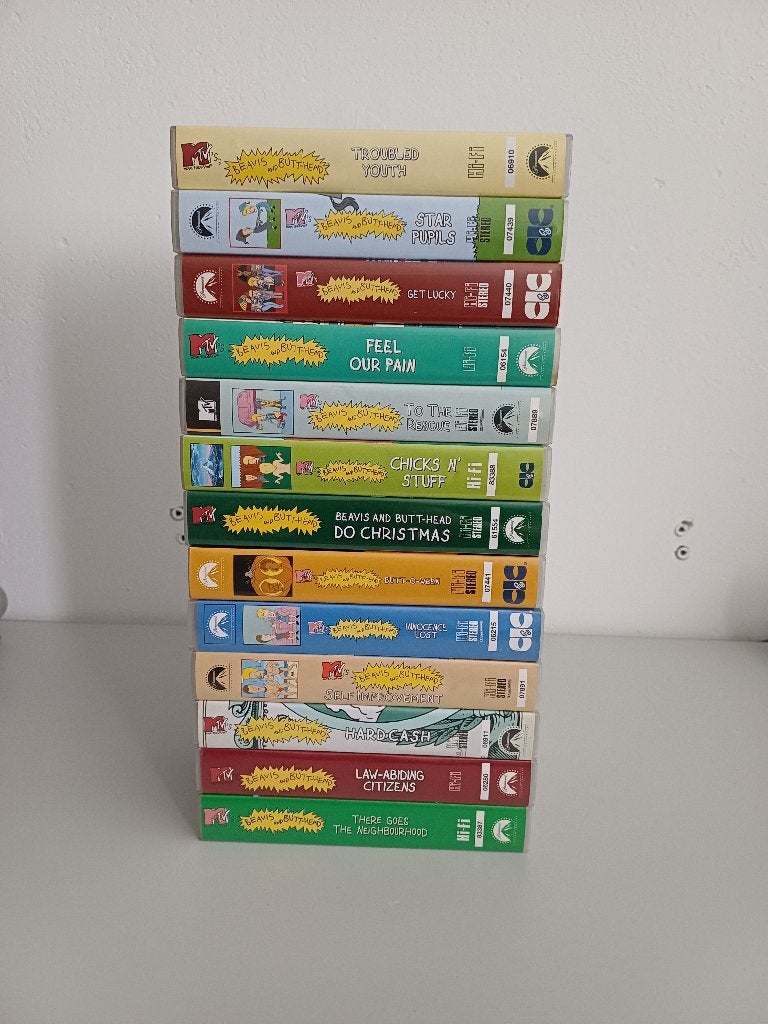 Beavis and Butt-Head VHS collectie - 13 tapes, Cd's en Dvd's, VHS | Film, Nederlands ondertiteld, Verzenden, Komedie, Vanaf 12 jaar