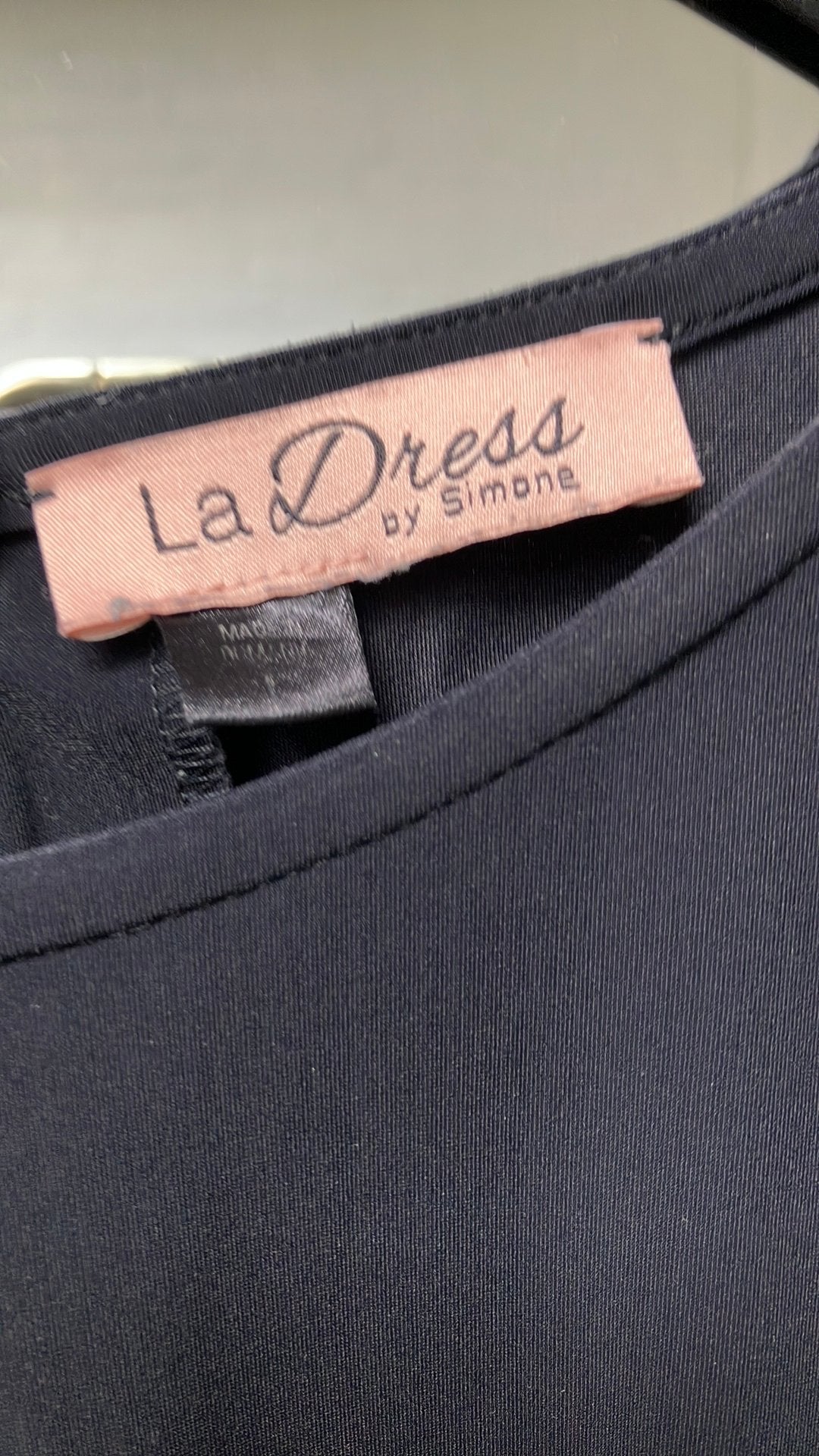 Zwart jurkje LaDress M/L, Kleding | Dames, Ophalen of Verzenden, Zo goed als nieuw, Zwart, Knielengte