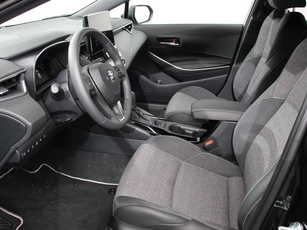 Toyota Corolla Touring Sports Automaat Hybrid 140 Active Cam, Auto's, Toyota, Stof, Euro 6, Corolla, Zwart