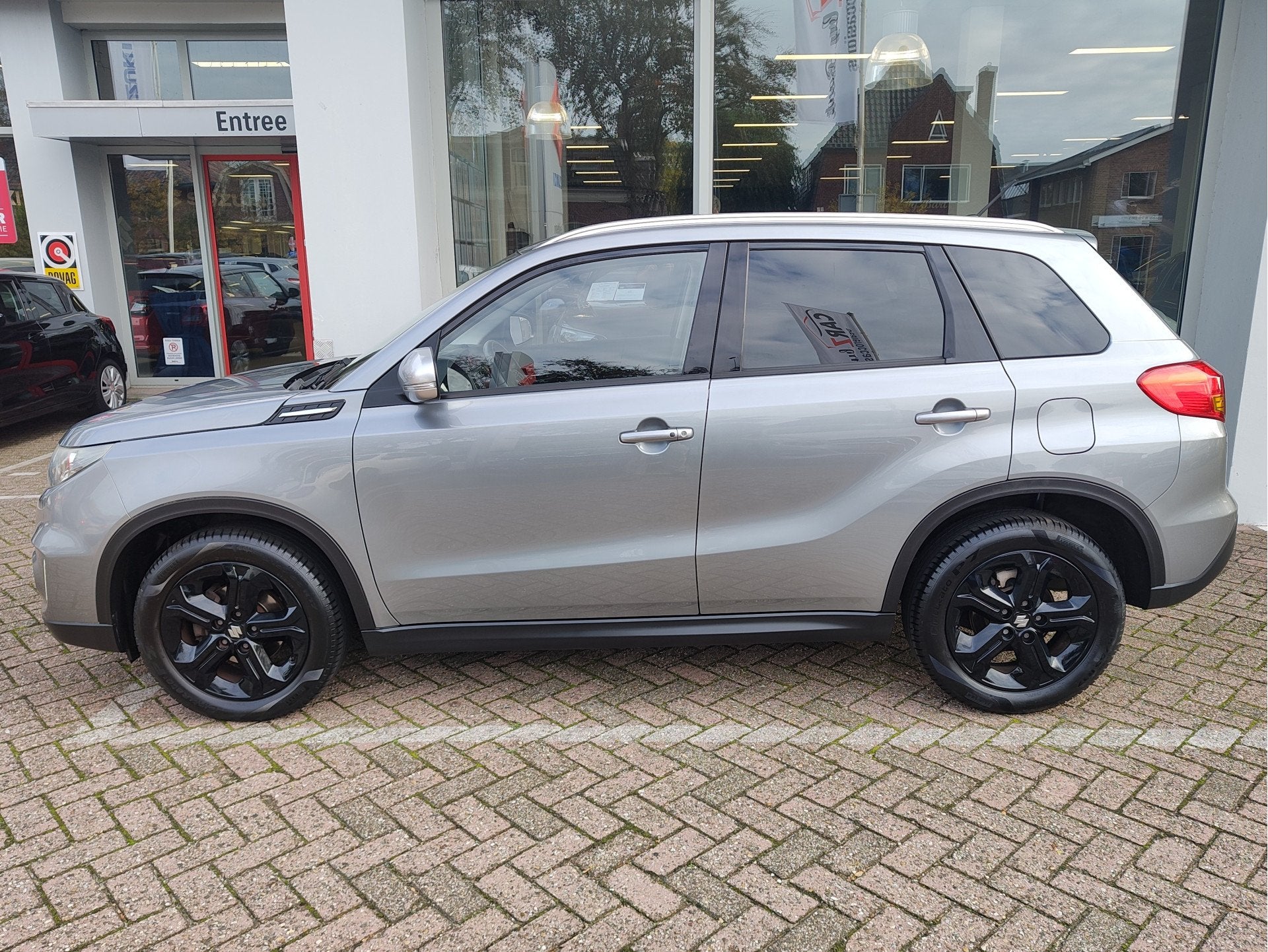 Suzuki Vitara 1.4 S AUTOMAAT 140 PK | Sportinterieur | Adapt, Auto's, Dealer onderhouden, Zwart, 4 cilinders, Met garantie (alle)