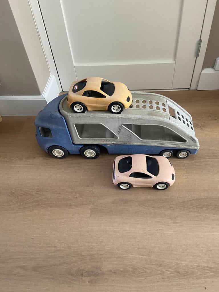 Vrachtwagen met oplegger en 2 auto’s little tikes, Ophalen, Gebruikt