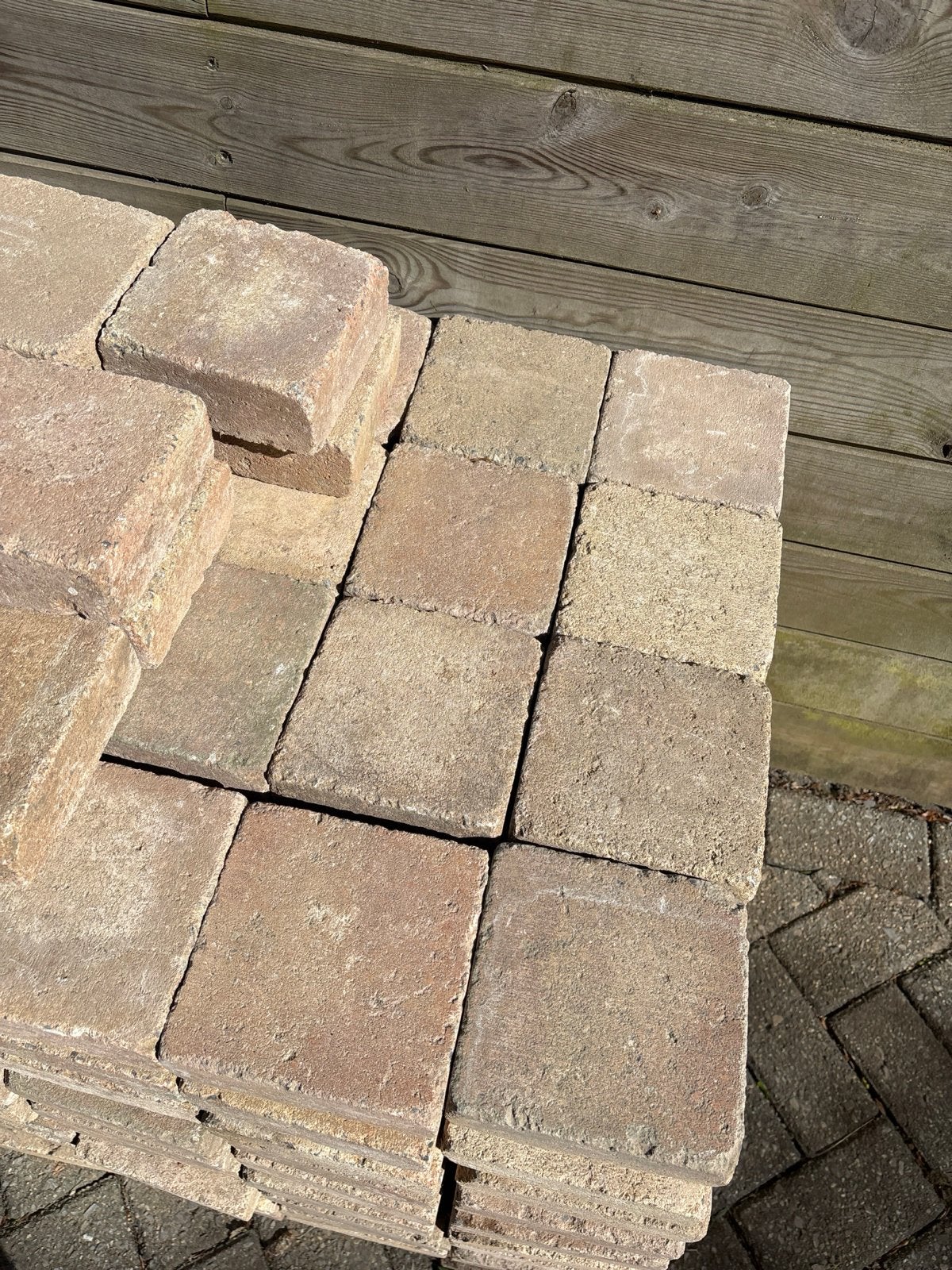 Gezocht: 15x15x6 Koppelstones / Cobblestones, Tuin en Terras, Tegels en Klinkers, Ophalen, Gebruikt, Beton, Klinkers