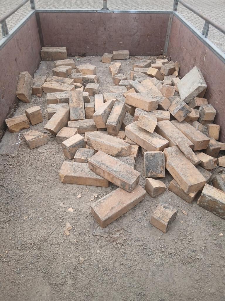 Gratis stukken puin waaltjes., Ophalen, Beton, Klinkers