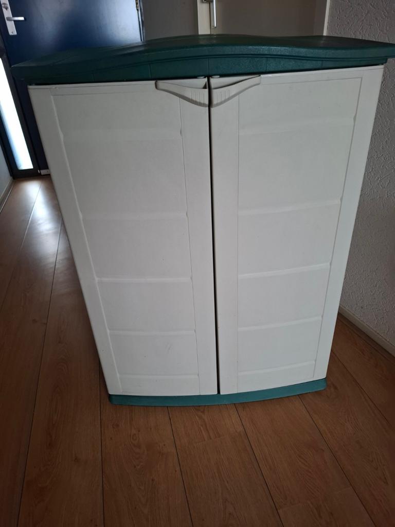 KETER Kunststof opbergkast voor binnen of buiten 90.H..70.B, Tuin en Terras, Bergingen en Tuinkasten, Ophalen, Kunststof, Overige typen