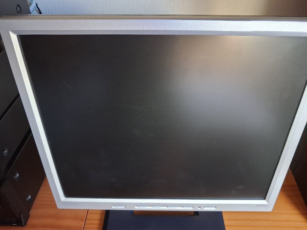 PC MONITOR BENQ FP 731, Computers en Software, Ophalen, BENQ, Kantelbaar, Zo goed als nieuw