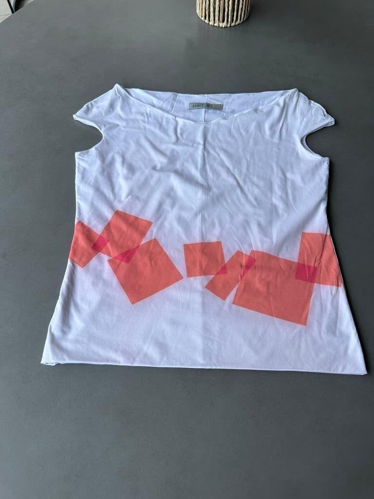 Wit/abricot Marccain top, maat S/M, Maat 38/40 (M), Verzenden, Wit, Zo goed als nieuw