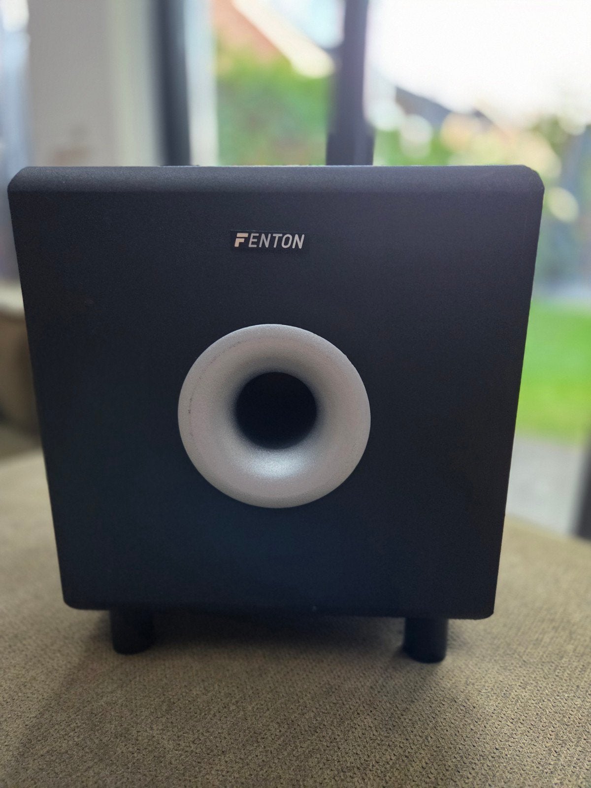Fenton Subwoofer SHFS08B, Audio, Tv en Foto, Subwoofer, Zo goed als nieuw, Basreflex, Minder dan 60 watt