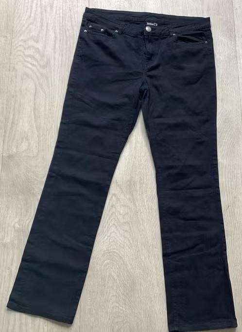 Zwarte spijkerbroek jeans maat 42 van Janina, Kleding | Dames, Spijkerbroeken en Jeans, Zwart, Ophalen of Verzenden, Zo goed als nieuw