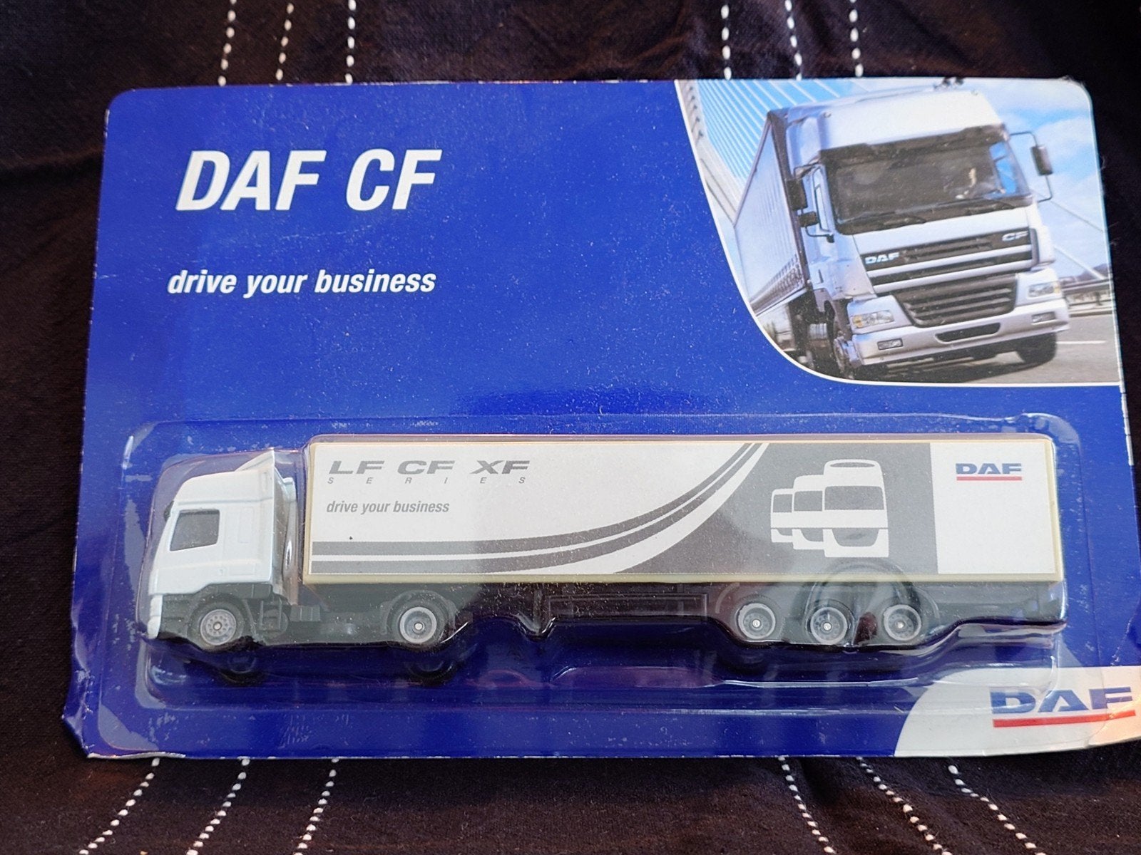 DAF CF Miniatuur Vrachtwagen - Nieuw in OVP, Hobby en Vrije tijd, Ophalen of Verzenden, Zo goed als nieuw, Bus of Vrachtwagen