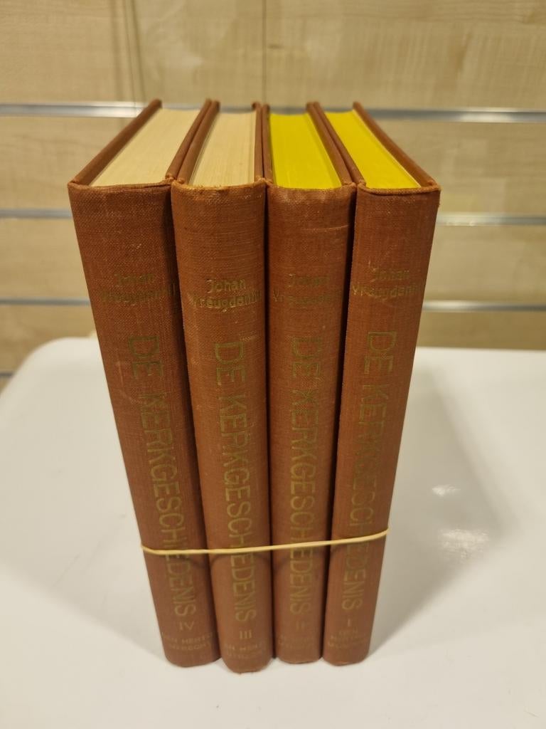 Johan  Vreugdenhil. Kerkgeschiedenis. v.jong en oud 4 delen., Boeken, Ophalen of Verzenden, Gelezen, Christendom | Protestants