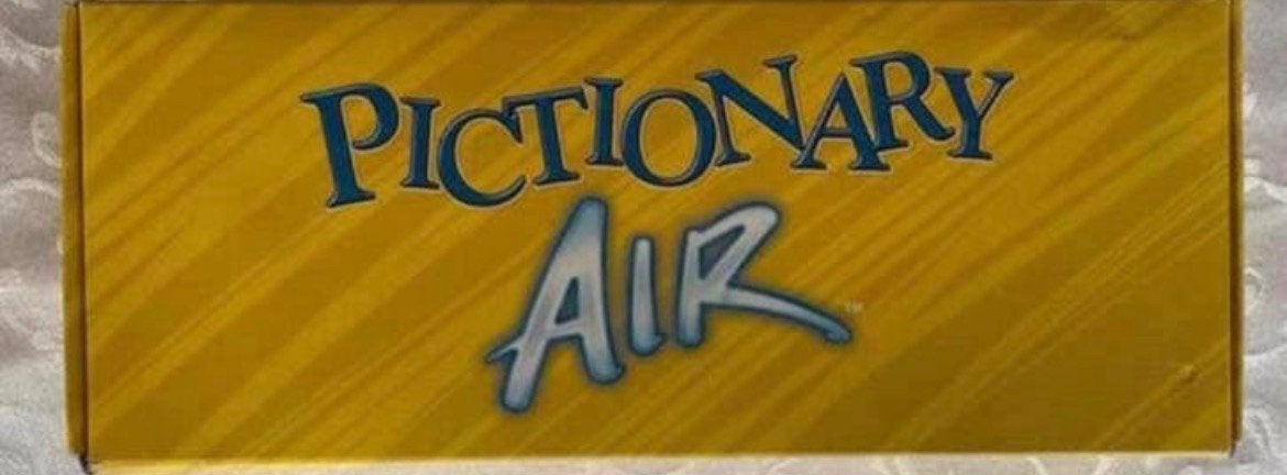 Spel Pictionary air, Vijf spelers of meer, Ophalen of Verzenden, Zo goed als nieuw