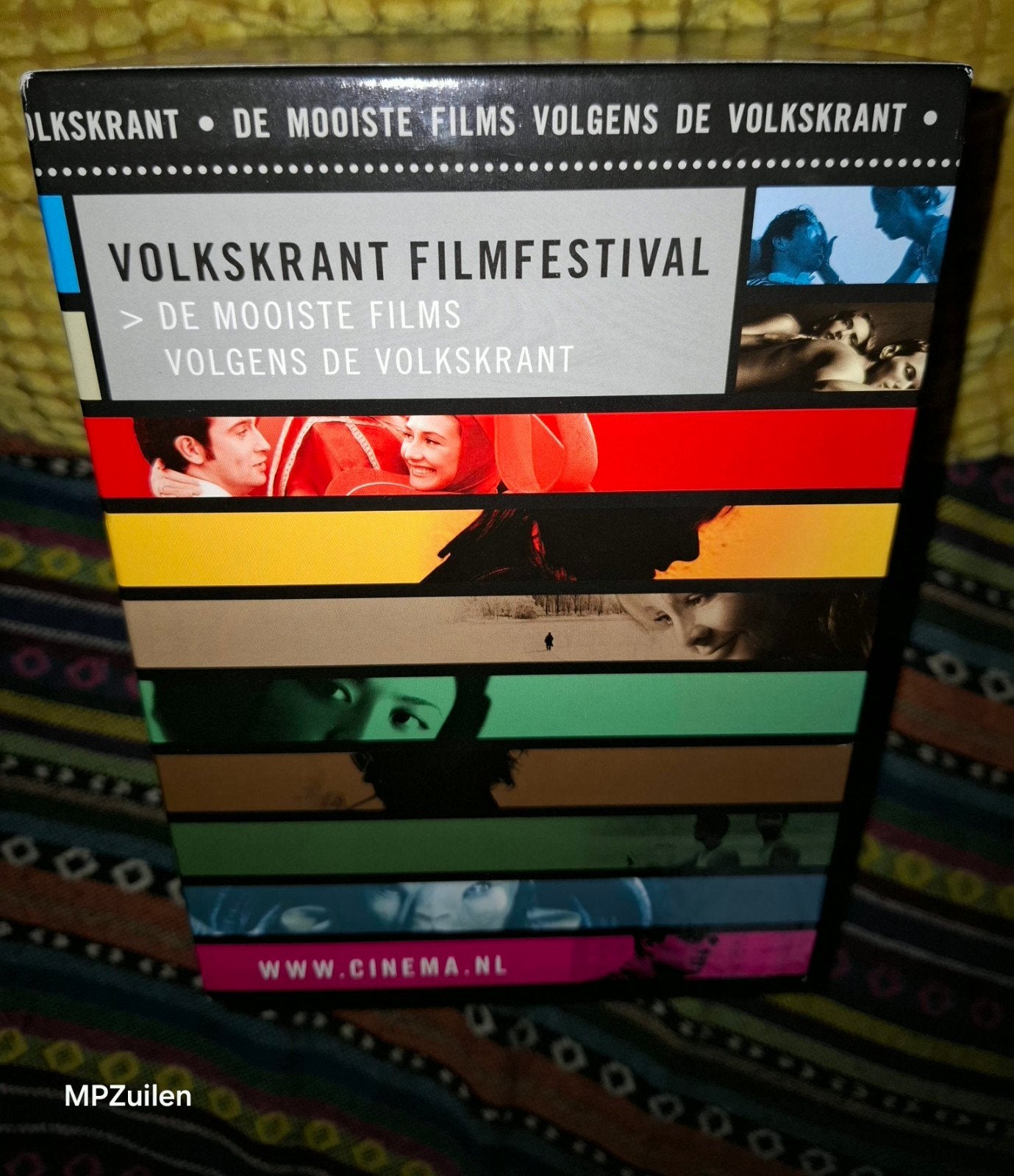 Volkskrant Filmfestival  .. 31-40, Vanaf 12 jaar, Ophalen of Verzenden, Zo goed als nieuw