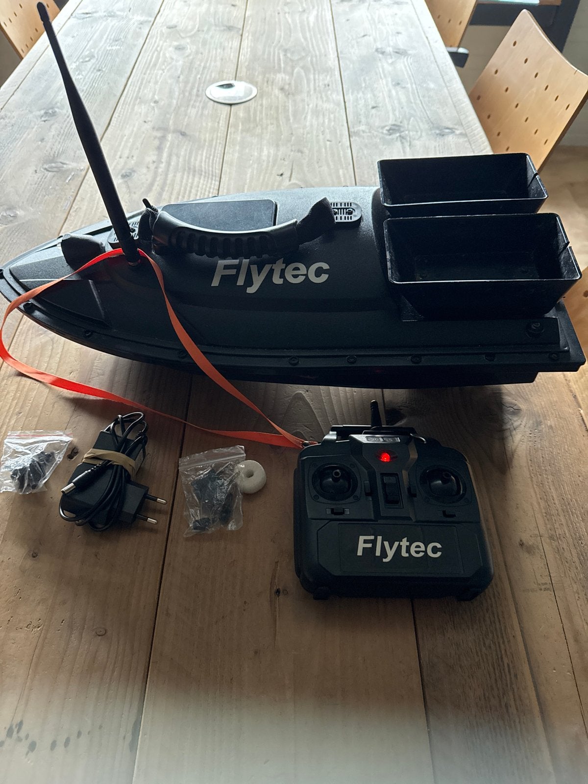 Flytec Voerboot - Gebruikt met kleine afwijkingen, Watersport en Boten, Ophalen, Gebruikt, Overige typen