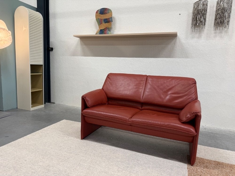 Als nieuw Leolux Bora Beta 2 Zits Bank terracotta 147, Huis en Inrichting, Banken | Bankstellen, Leolux, Info@leolux.nl, Tweepersoons