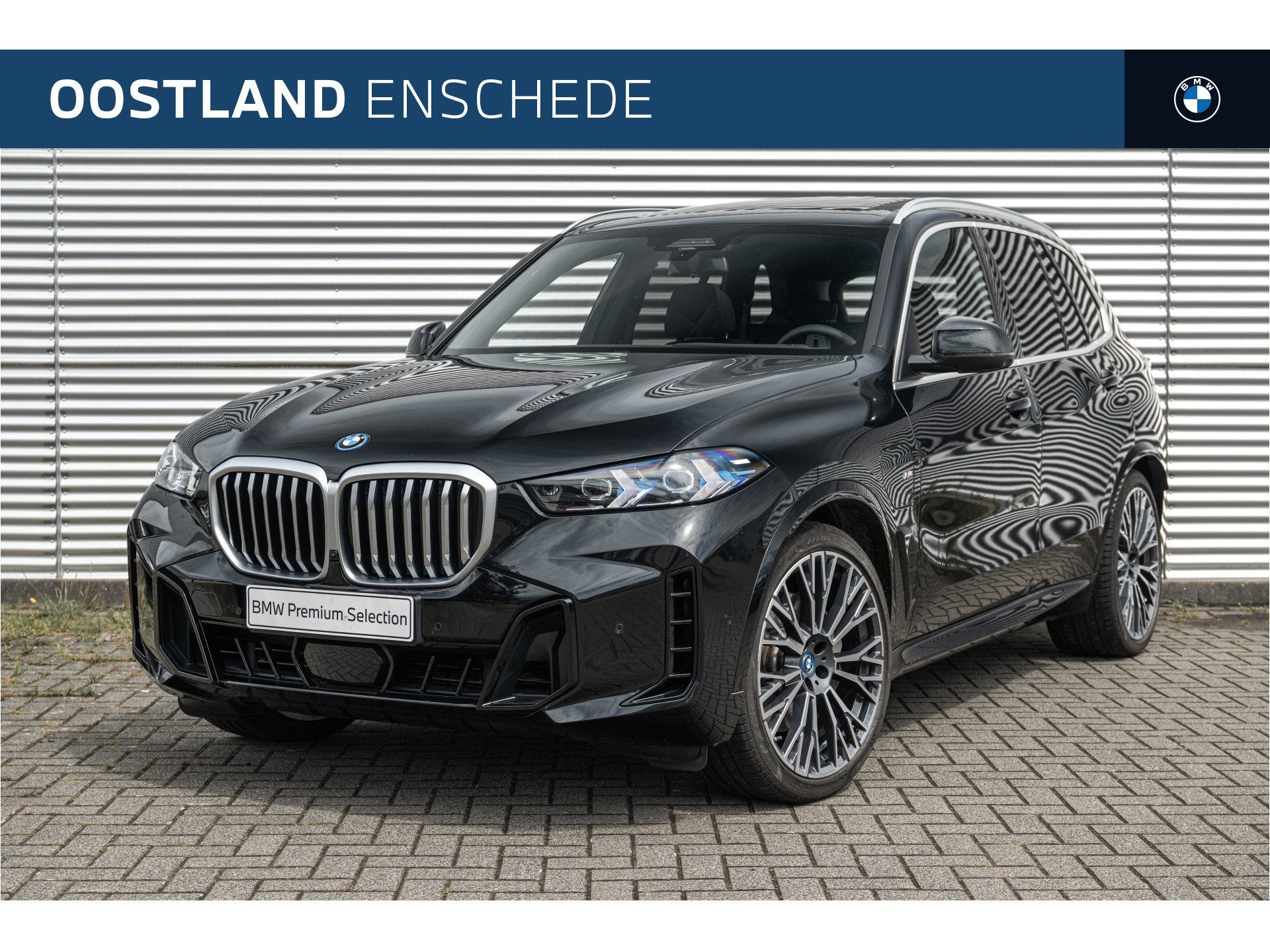 BMW X5 xDrive50e M Sport Automaat / Trekhaak / Panoramadak /