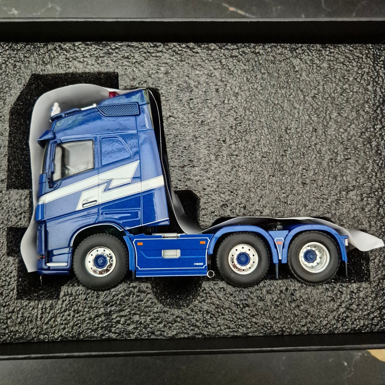 WSI Models Volvo FH4 Glob. 6x2, Overige merken, 1:50 of kleiner, Overige typen, Nieuw