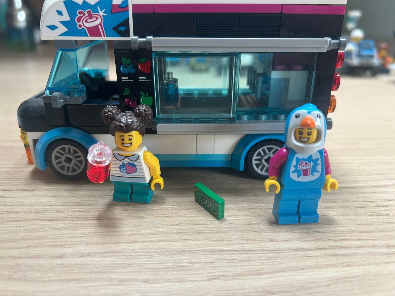 Lego City Smoothie Foodtruck met poppetjes en accessoires, City, Lego, Ophalen of Verzenden, Zo goed als nieuw