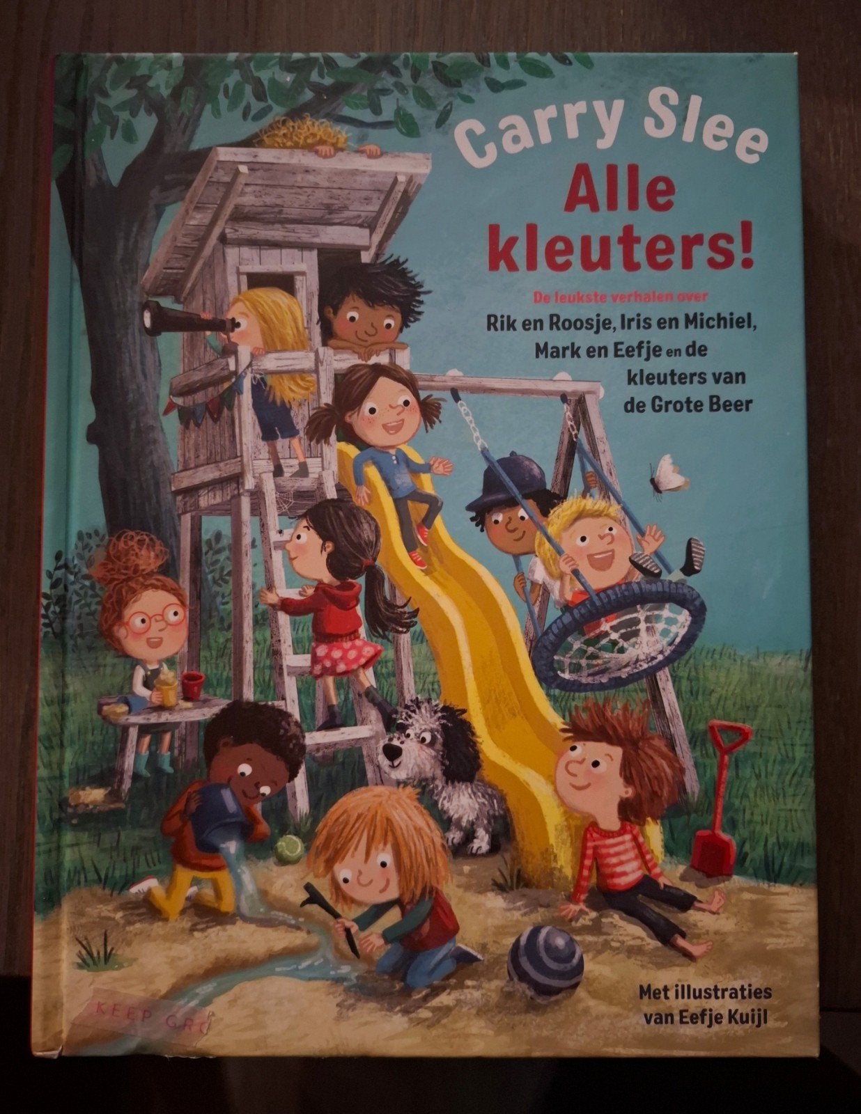 Carry Slee - Alle kleuters!, Fictie algemeen, Carry Slee, Ophalen of Verzenden, Zo goed als nieuw