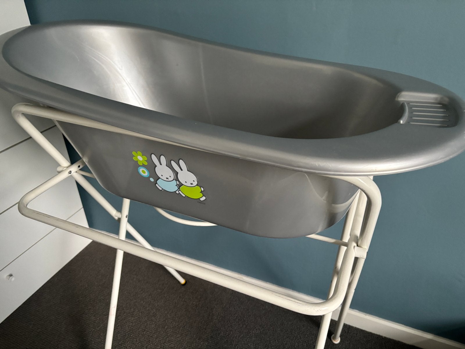 Babybadje met standaard en Tummy Tub, Kinderen en Baby's, Badjes en Verzorging, Ophalen, Gebruikt, Nijntje, Badje