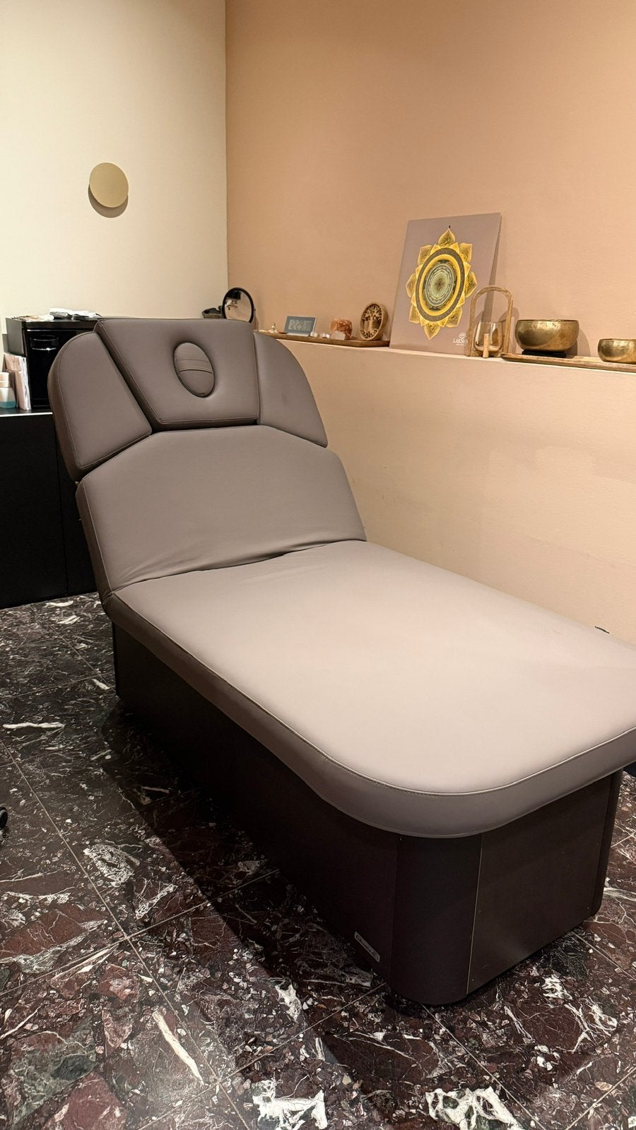 Te koop: Wellnessbank zgan, Sport en Fitness, Massageproducten, Ophalen, Zo goed als nieuw, Massagetafel