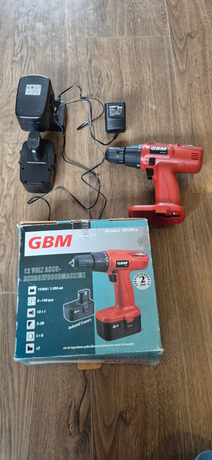 GBM 12V Accu-Schroefboormachine CD12Pro met 2 accu's, Gebruikt, Variabele snelheid, Ophalen of Verzenden, Boor- en Schroefmachine