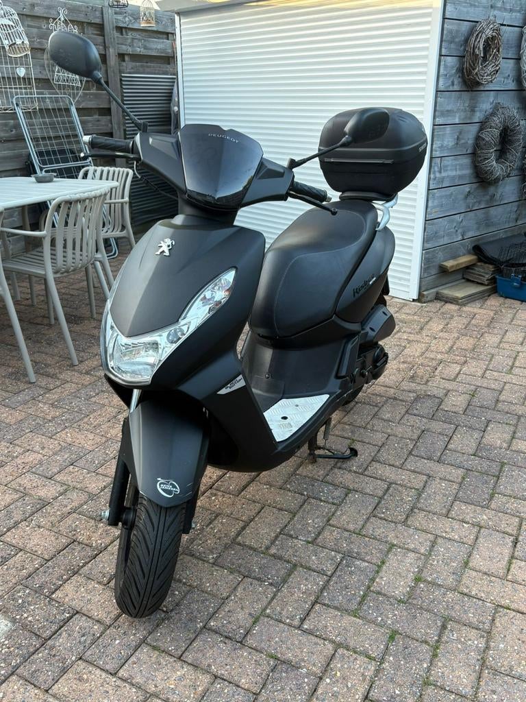 Peugot kisbee, Ophalen, Overige modellen, Maximaal 45 km/u, Zo goed als nieuw