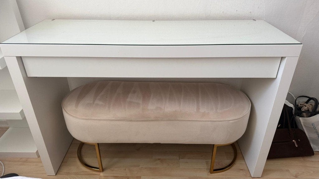 Witte toilettafel/kaptafel met glazen blad en lade – IKEA, Huis en Inrichting, Ophalen, Overige materialen, 50 tot 100 cm, Zo goed als nieuw