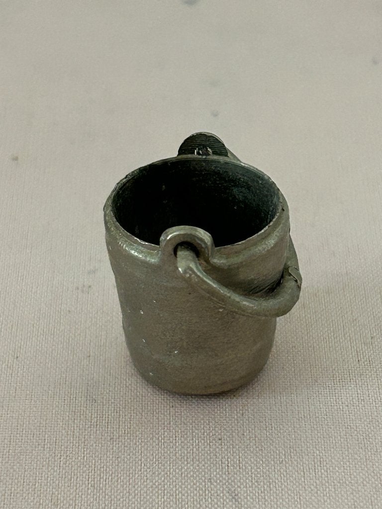 Miniatuur metalen emmertje voor poppenhuis of modelbouw, Ophalen of Verzenden