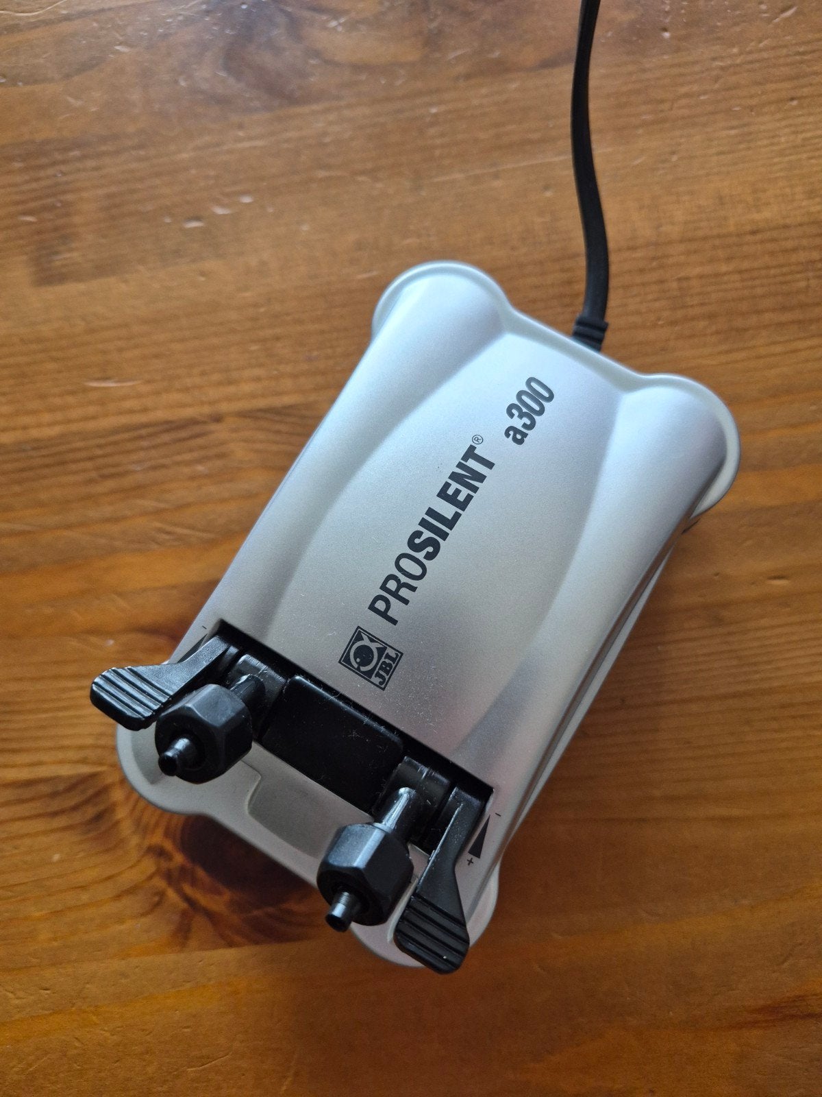 jbl pro silent a300 luchtpomp, Ophalen of Verzenden, Zo goed als nieuw, Overige typen, JBL