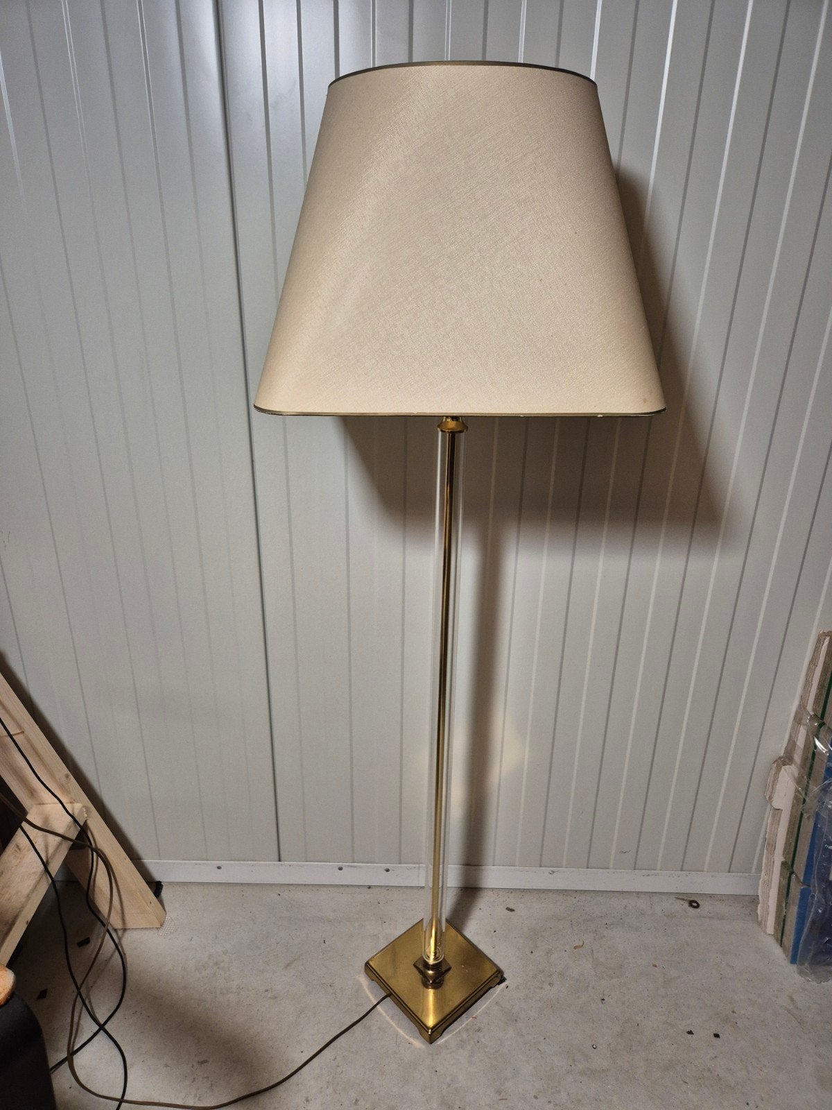 Kullmann Lampen Vloerlamp met stoffen kap en messing details, Huis en Inrichting, Ophalen, Gebruikt, Kunststof, Vintage, Klassiek
